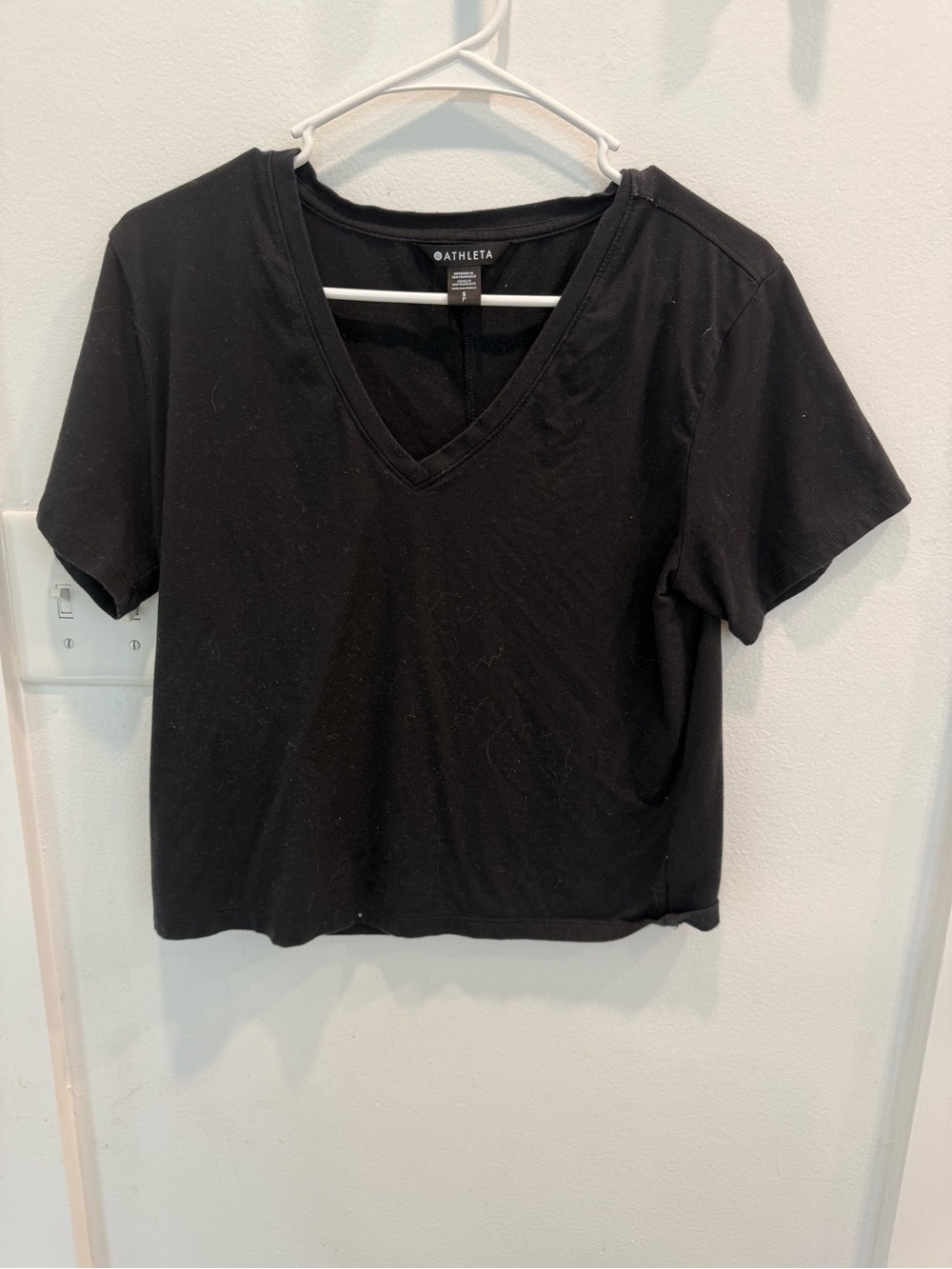 Athleta Black Essential V Neck Tee Size Small